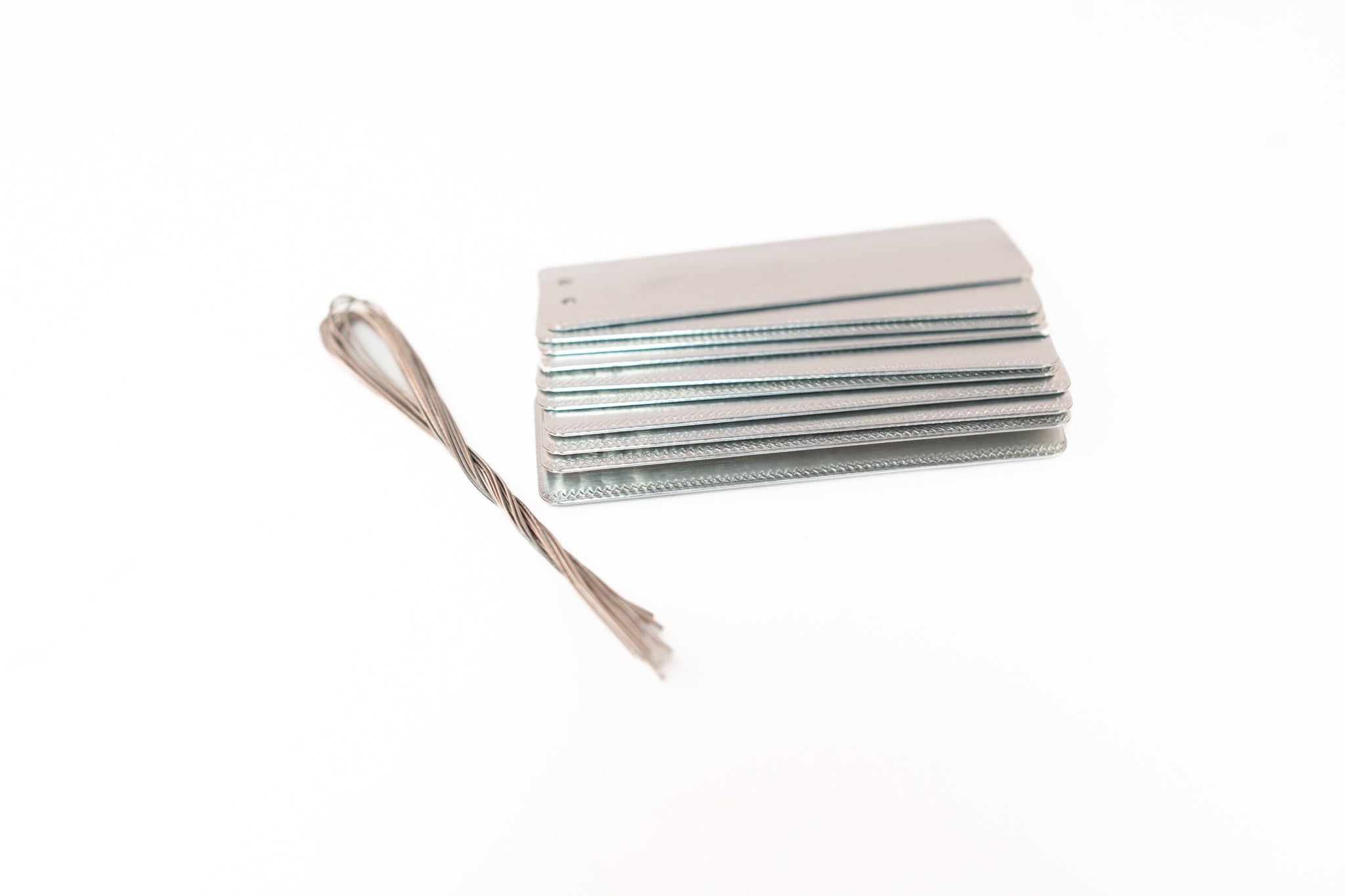 Wire On Tags (Set of 10) – Antique Rose Emporium